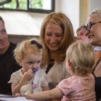 4. Mše svatá a křest