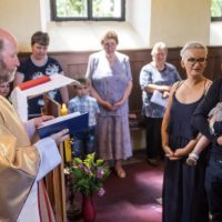 5. Mše svatá a křest