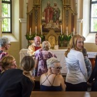 10. Mše svatá a křest