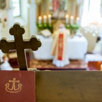 11. Mše svatá a křest