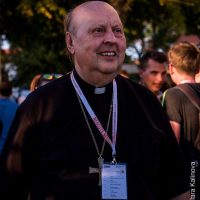 6. Českobudějovičtí biskupové na celostátním setkání mládeže