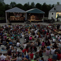 8. Českobudějovičtí biskupové na celostátním setkání mládeže