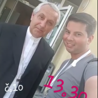 10. Českobudějovičtí biskupové na celostátním setkání mládeže