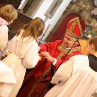 10. Biřmování z rukou otce biskupa Vlastimila Kročila