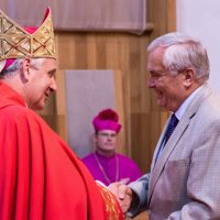 3. Nešpory a udělení řádu sv. Auraciána