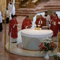 6. Slavnost seslání Ducha sv. v českobudějovické katedrále