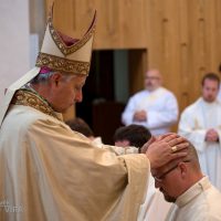 6. Svěcení trvalých jáhnů