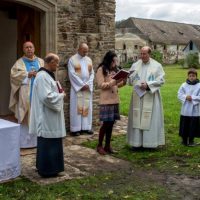 1. Žehnání kaple PM Bolestné – Mons. Pavel Posád, Mons. Zdenek Wasserbauer.
