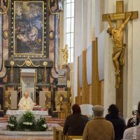 1. Slavnost Všech svatých celebroval světící biskup Mons. Pavel Posád