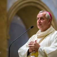 7. Noční mše svatá – Mons. Vlastimil Kročil