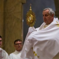 6. Noční mše svatá – Mons. Vlastimil Kročil