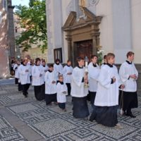 4. Kněžské svěcení