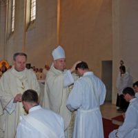 15. Kněžské svěcení