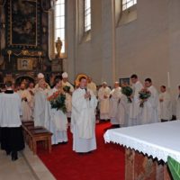 35. Kněžské svěcení