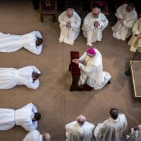 15. Jáhenské svěcení – Dominik Ettler, Mgr. Rudolf Hušek, Karel Falář