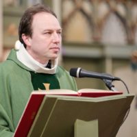 4. Biřmování z rukou otce biskupa Pavla Posáda