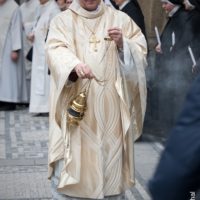 5. Mše svatá a setkání řeholníků s biskupy v katedrále Sv. Mikuláše