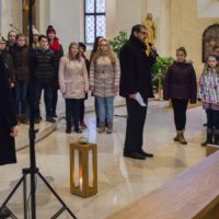 2. Předávání Betlémského světla v katedrále sv. Mikuláše