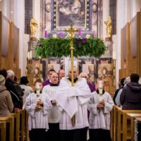 8. Mše svatá a žehnání adventních věnců