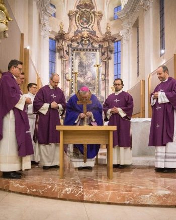 Popeleční středa v katedrále sv. Mikuláše 5