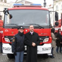 11. Fotografie z žehnání hasičské techniky