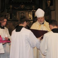 10. Nově jmenovaní kanovníci katedrální kapituly sv. Mikuláše