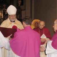 11. Nově jmenovaní kanovníci katedrální kapituly sv. Mikuláše