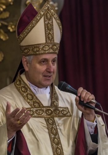 Posvěcení nového oltáře v děkanském kostele sv. Václava 5