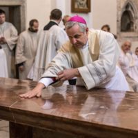 9. Posvěcení nového oltáře v děkanském kostele sv. Václava