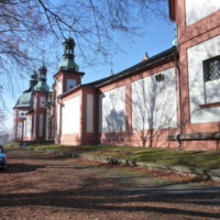 6. Setkání bohoslovců s biskupem Jiřím a Pavlem na Svaté Hoře u Příbrami