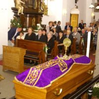 2. Pohřeb Mons. Václava Dvořáka  – Bechyně