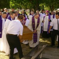 50. Pohřeb Mons. Václava Dvořáka  – Bechyně