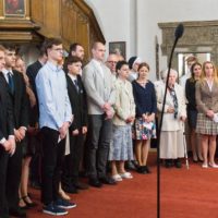 10. Udílení svátosti biřmování, J. Hradec