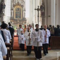 5. Udílení svátosti biřmování, J. Hradec