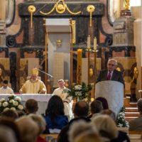 9. Mše svatá s udílením kandidatury jáhenství a kněžství