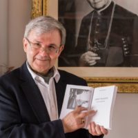 „Od ucha k duchu“ o osobnosti Josefa Hloucha