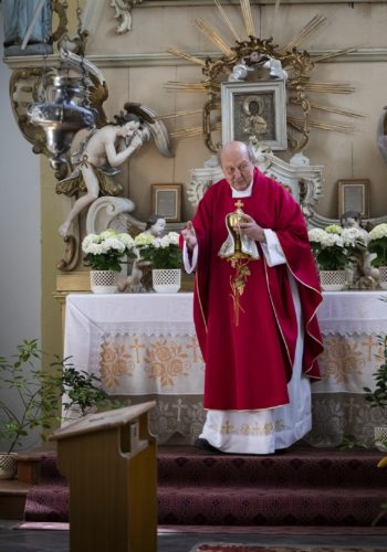 Velkopáteční obřady v Mirovicích 5