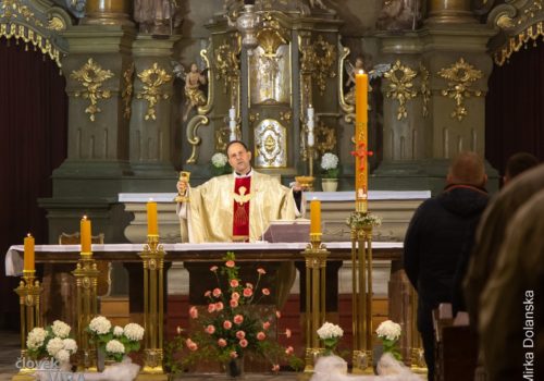 Velikonoční Vigilie se křtem – Sušice 1