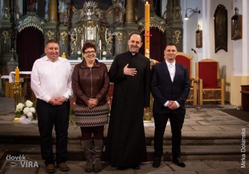 Velikonoční Vigilie se křtem – Sušice 2