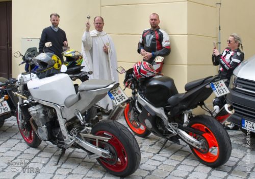 Žehnání motorek v Třeboni 2