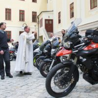 8. Žehnání motorek v Třeboni