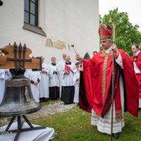Svěcení zvonu sv. Jan Nepomucký