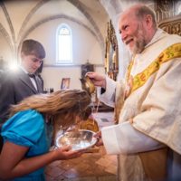 10. Křest a první svaté přijímání v Nepomuku