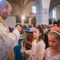 4. Křest a první svaté přijímání v Nepomuku