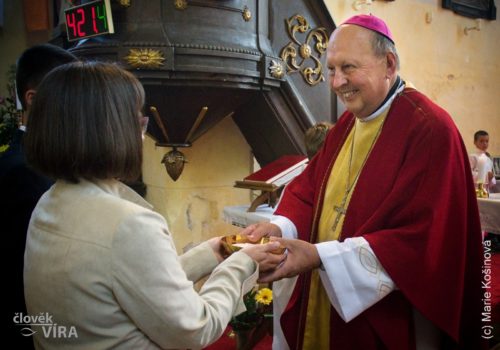 Svátost biřmování v Suchdole nad Lužnicí 1