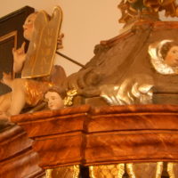 9. Mše svatá a setkání s biskupem Vlastimilem Kročilem v Petrovicích