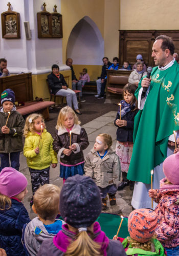 Mše svatá pro rodiny s dětmi v Sušici 5