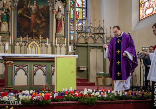 Žehnání adventních věnců a mikulášská nadílka 3