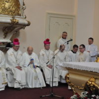 4. Mše svatá na poděkování za 90 let Mons. V. Kulhánka