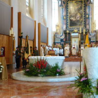 13. Instalace relikvie bl. Karla I.